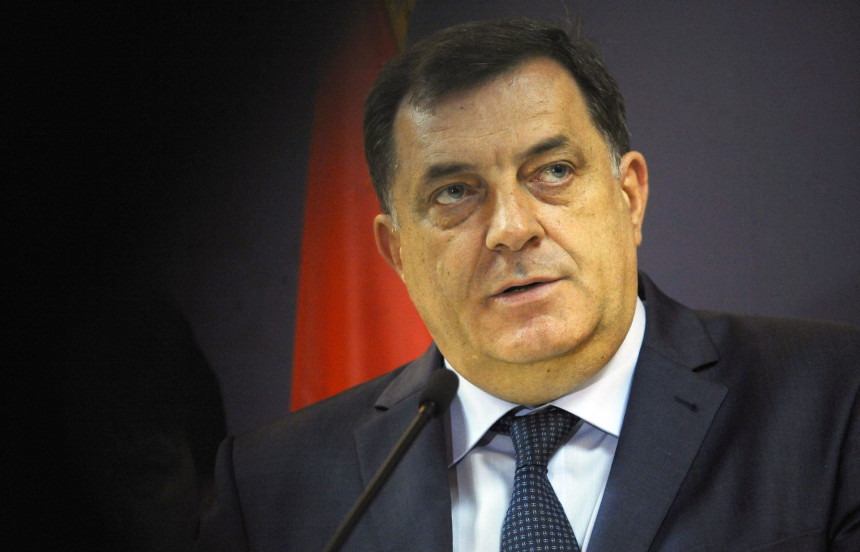 Dodik na dan izbora sprema referendum