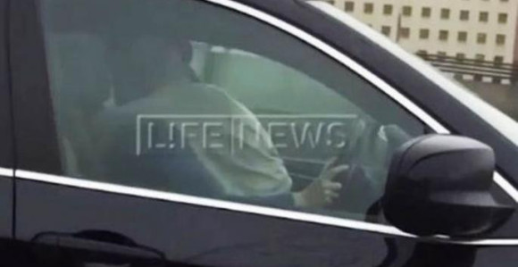 Rusija: Seks u toku vožnje!