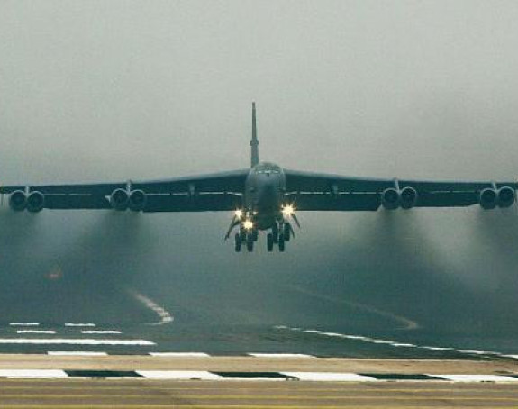 Rusi presreli i vratili B-52