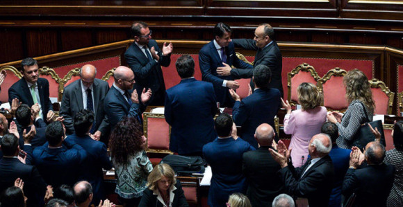 Повјерење влади новог премијера