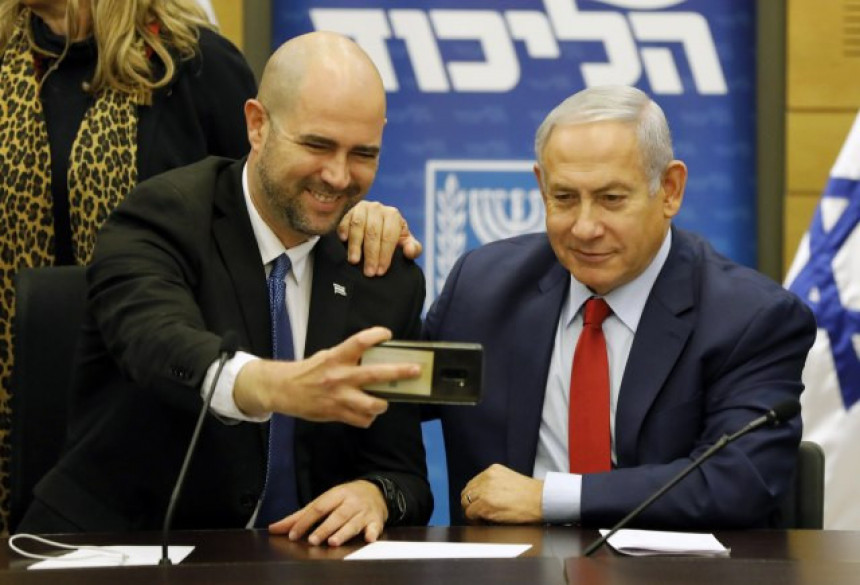 Први геј министар у Израелу