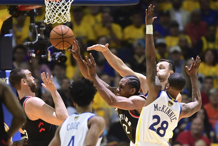 Finale NBA: Senzacija - šampion na koljenima!
