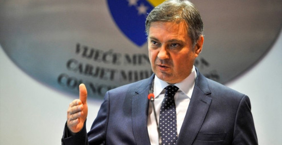 "Možda me zamijeni Bevanda?"