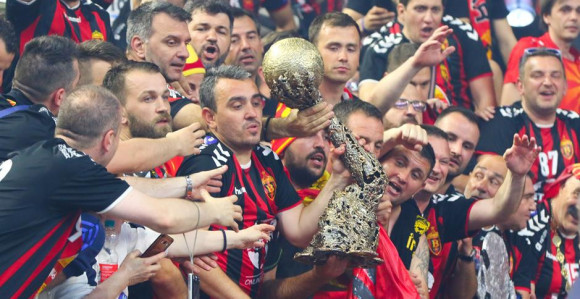 Evroliga i FIBA ratuju, rukomet i odbojka prave lovu...!