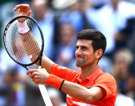 RG - Novak plete: Klot-frket stilom do finala!