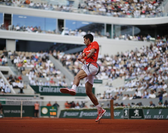 Nole u polufinalu Rolan Garosa