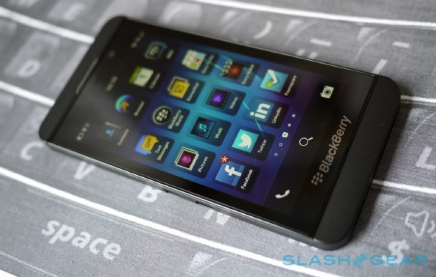 BlackBerry “ubija“ klasične smartphone