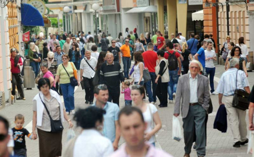 BiH napustilo 90.000 ljudi