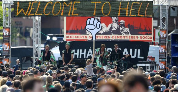 Demonstranti spremni za samit