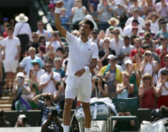 WB: Novak dominantno do trećeg kola!