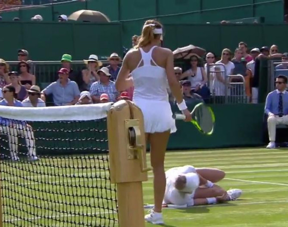 Video - Krici i suze: Strašna povreda Amerikanke!