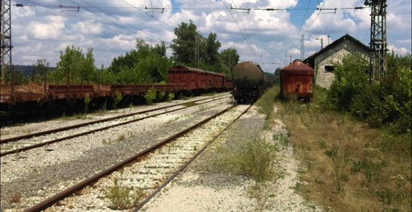 Voz koji kasni neograničeno