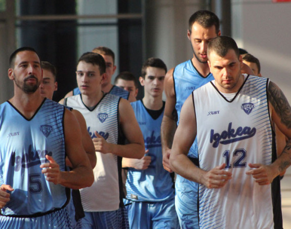 Igokea krenula jako: Da budemo porodica!