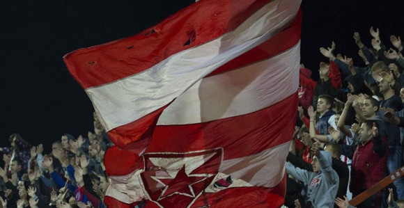 Haos na utakmici: ŽESTOKA TUČA navijača Zvezde!