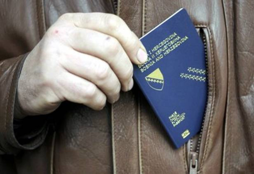 20.000 ljudi će ostati bez državljanstva?