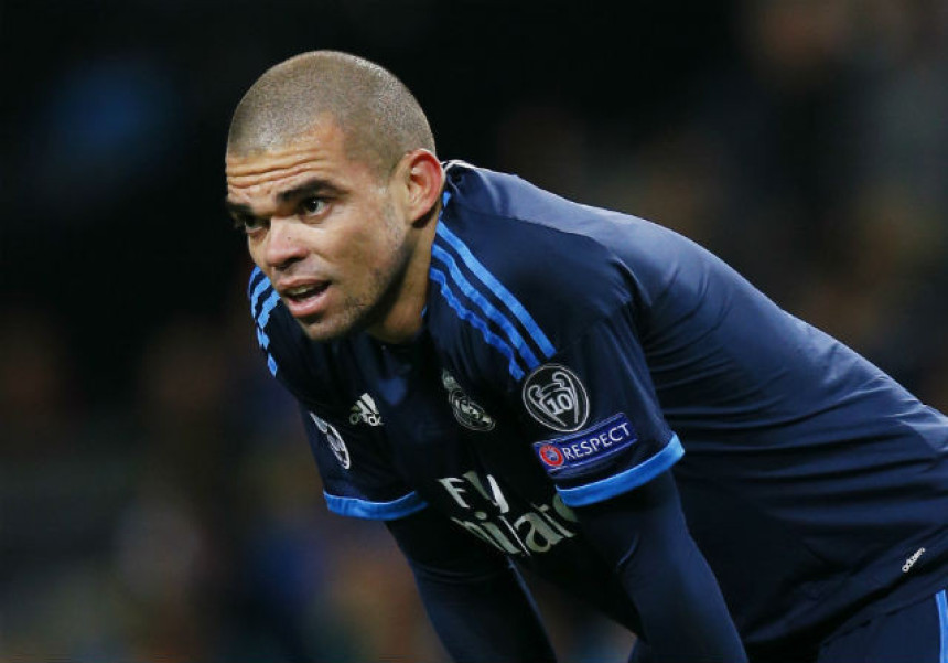 Real Madrid 2020. godine: Jedini X je Pepe?!