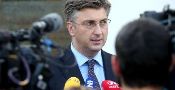 Most graditi na svojoj teritoriji