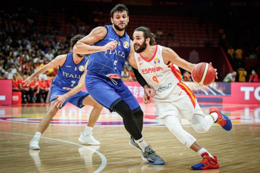 SP: Španci jedva sa Italijom, Argentina izbacila Ruse!