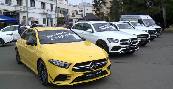 Promocija novih "Mercedes-Benz" auta u Bijeljini 