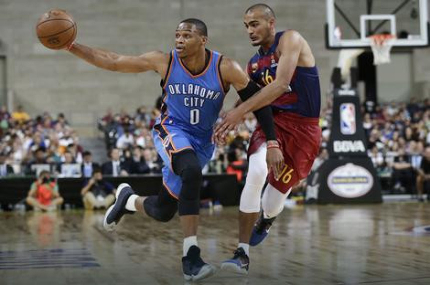 Видео: Србин, Стефан Пено се играо са Вестбруком!