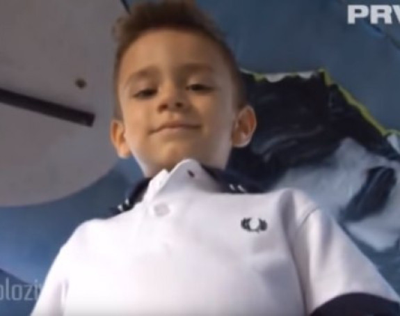 Duki sahranjen uz himnu Partizana