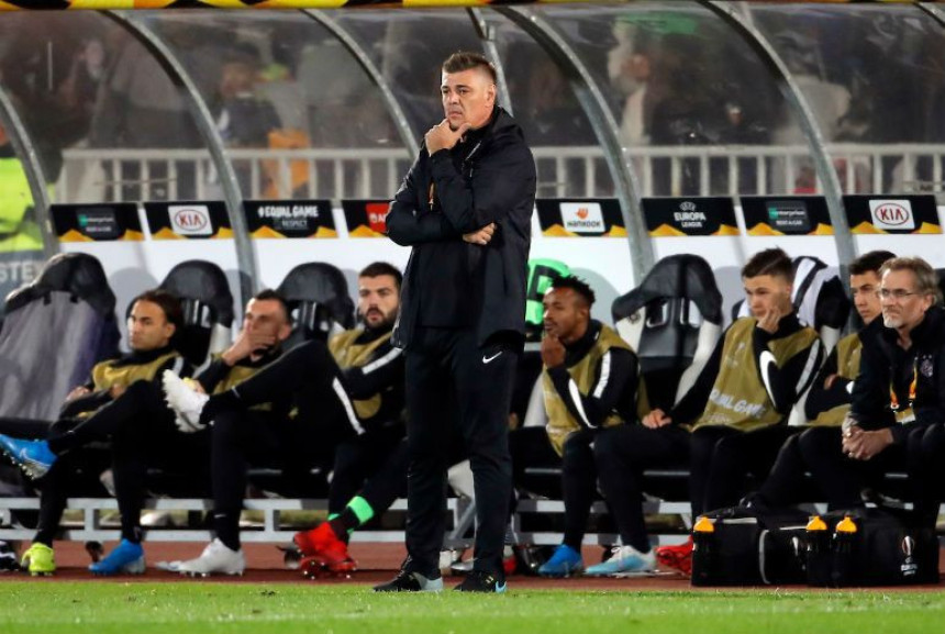 Savo opet vodi Partizan na mini pripreme u etno-selo!