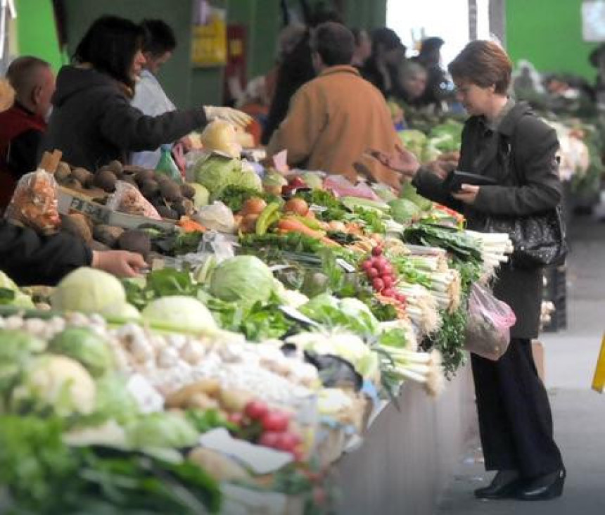 'Plitki džepovi': Na pijaci se kupuje ovo...