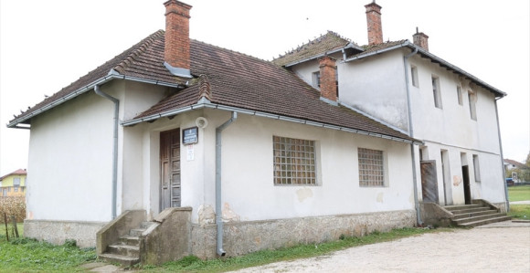 Grije ih "bubnjara" dok kucaju na laptopima