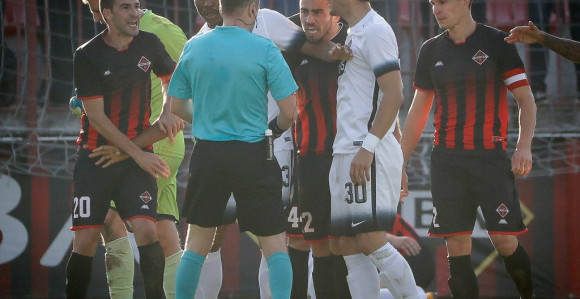 Rasprava traje... Pantić: Bio je penal! Matić: Sumnjivo! A, Kralj...