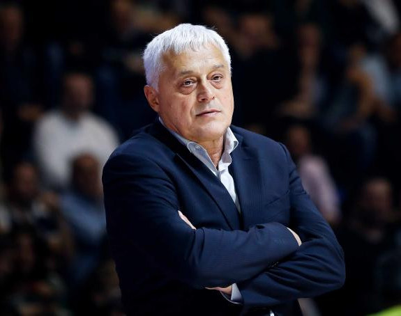 Nikolić: Pecarski mora da preleži dečije boginje!