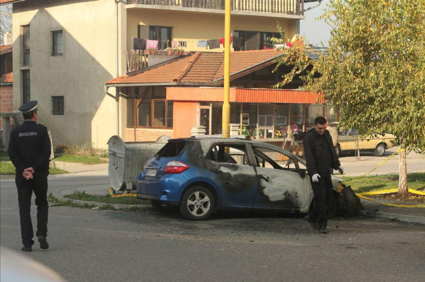 Бањалука: Горио ауто зеленаша