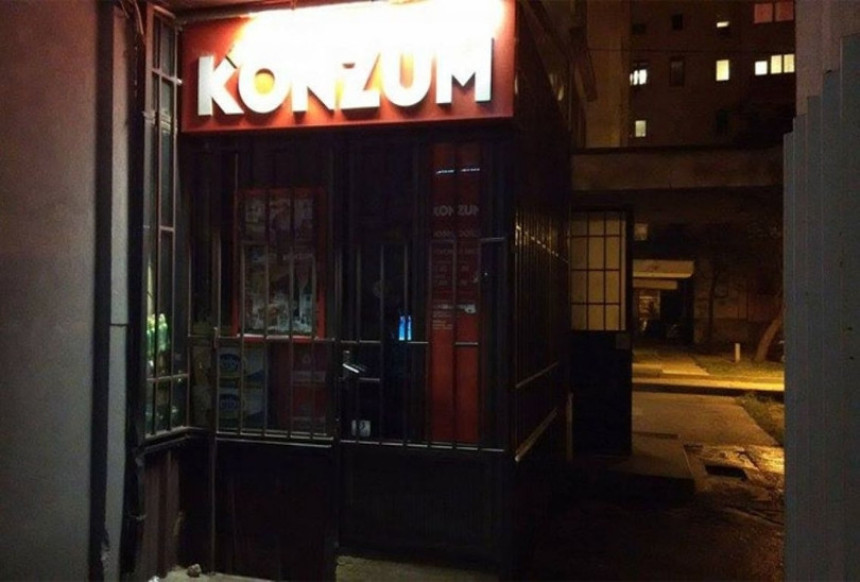 Sa kalašnjikovom upali u „Konzum“ i odnijeli novac