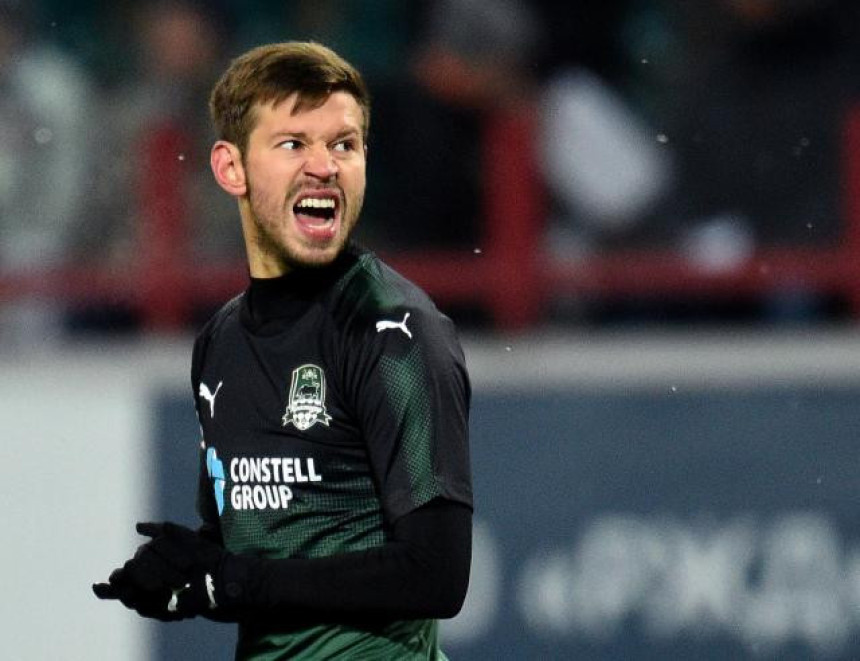 Real troši milijarde, ali Rus bi igrao džaba u njemu!