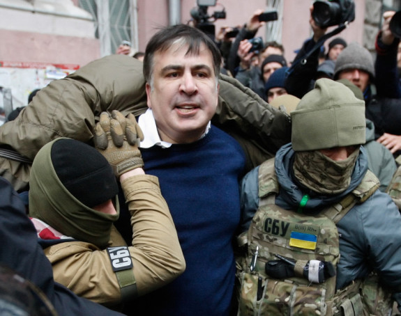 Sakašvili poručio: Neću se predati!