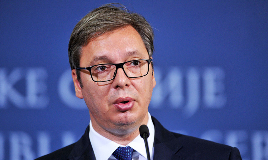 Vučić: Nastaviću politiku mira 