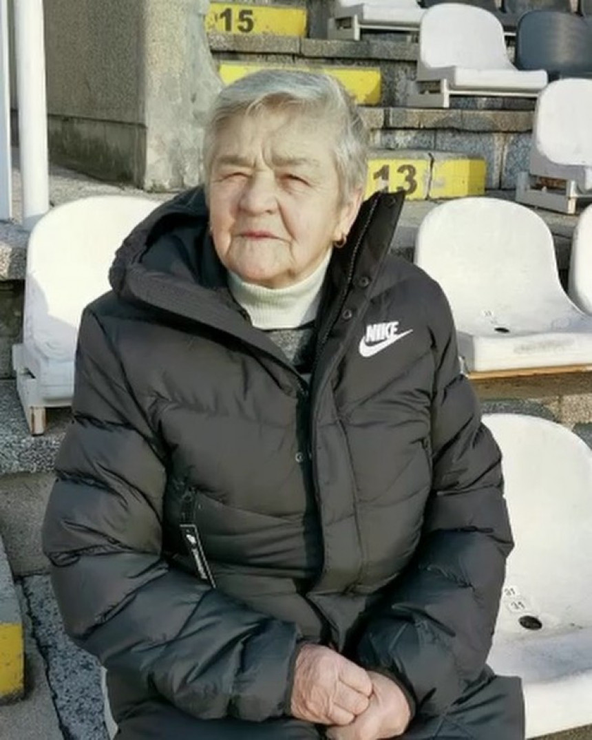 Ima 82 godine i Partizan joj je sve! 