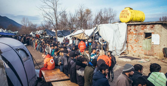 Mještani Blažuja prijete blokadom puta ka kasarni