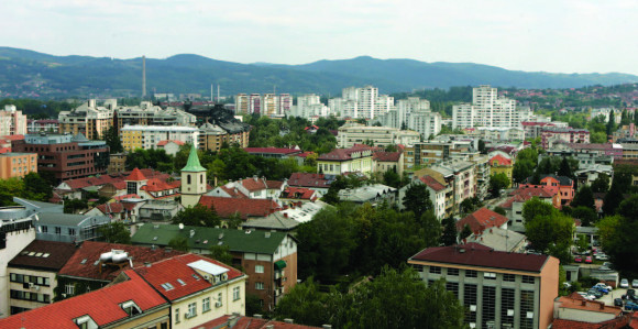 Ima li nade u bolje sutra u RS i BiH?
