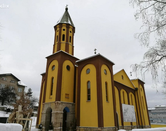 Neobični izgled jedine pravoslavne crkve u Zenici