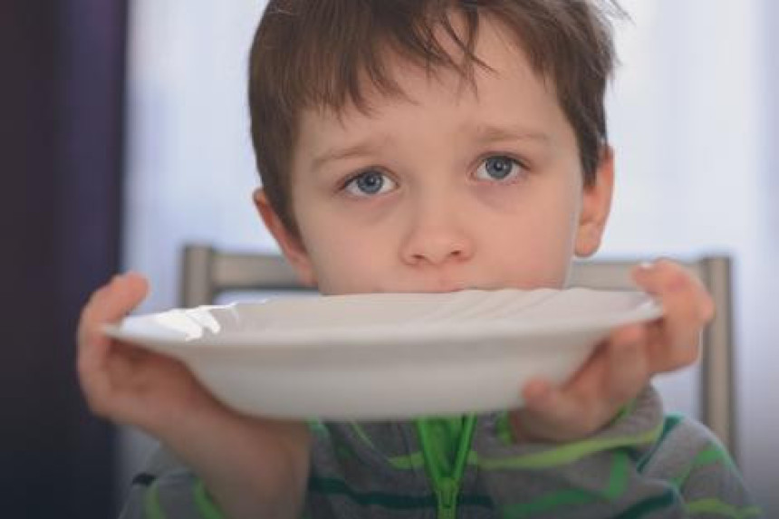 Djeca nam gladna odlaze u školu