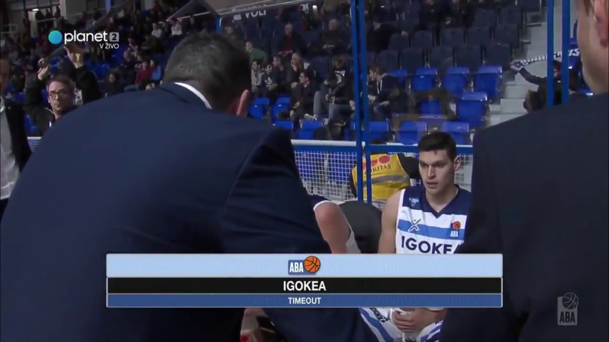 Video - Nikolićev tajm-aut: Pa, krvi ću vam se napiti!