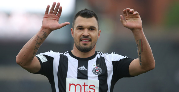 Božinov: Pitajte Upravu da li ostajem!