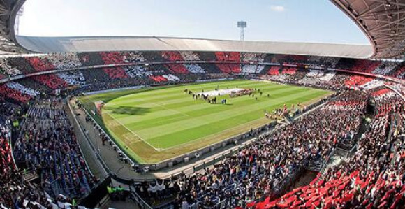 Najveća fudbalska ekstaza Evrope - De Kajp rasprodat do kraja sezone!