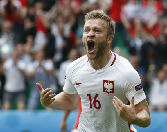 Potpisao Kuba Blaščikovski - plata 100 evra!