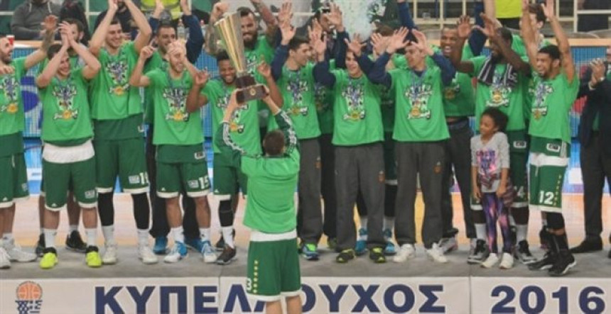 Видео: Срби освојили први трофеј са ПАО-ом пред Звезду!