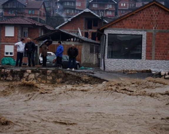 Novi Pazar: Pao most, evakuisano 100 ljudi!