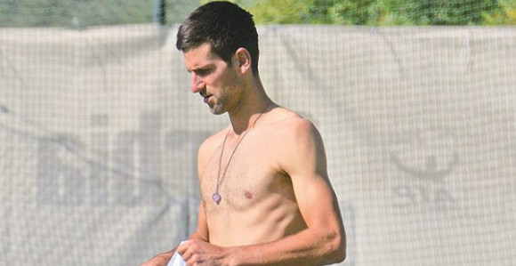 Da li je Đoković previše mršav?!