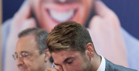 Prštalo u svlačionici Real Madrida: Isplati me i idem!