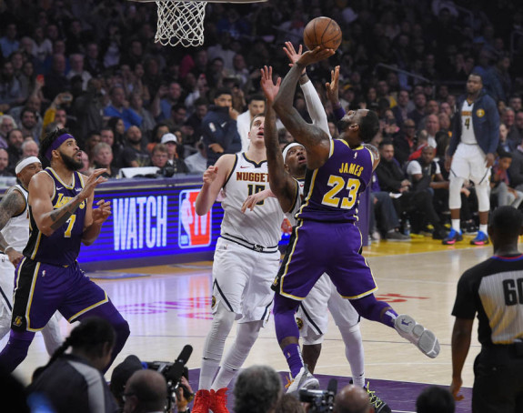 Jokić punio kolone u pobjedi i istorijskoj večeri Lebrona!