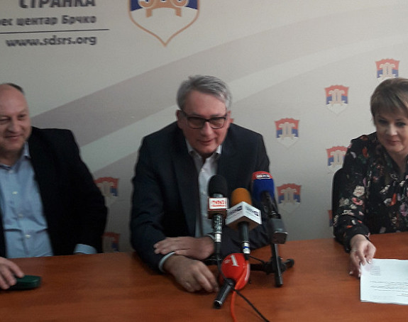 Gradonačelnik gubi snagu i moć